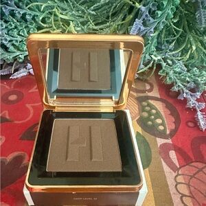 HAUS LABS BY LADY GAGA Power Sculpt Velvet Bronzer